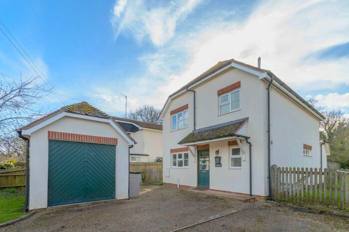 3 Bedroom Property To Rent In Lower Backway, Shrewton, Salisbury SP3