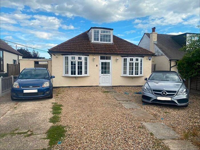 4 Bedroom Detached Bungalow To Rent In Halstead Road, Kirby Cross, CO13