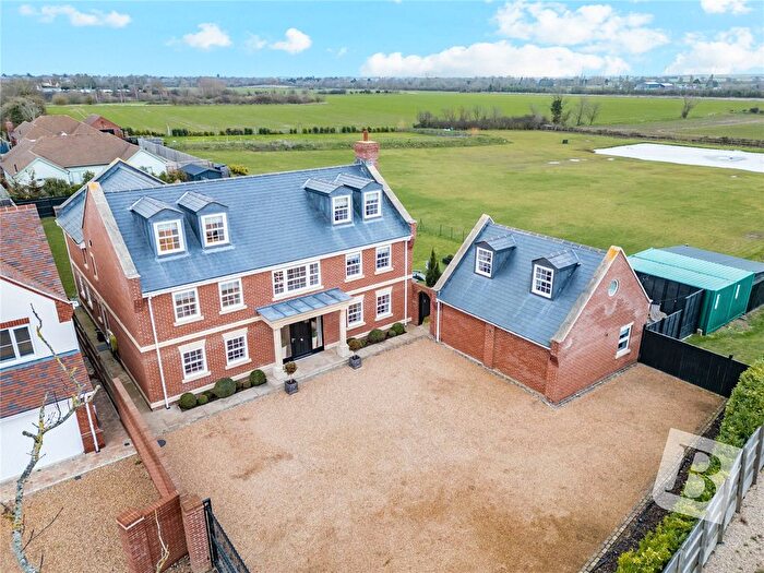 6 Bedroom Detached House For Sale In Stoney Hills, Burnham-On-Crouch, Essex, CM0