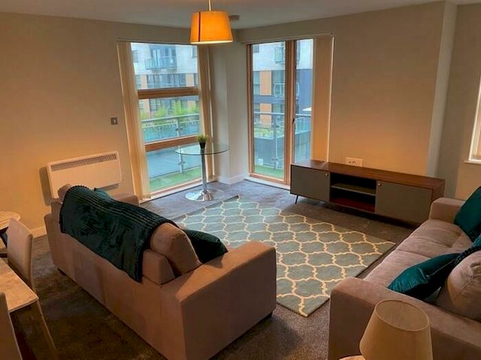 2 Bedroom Flat To Rent In Masson Place, Hornbeam Way, Green Quarter, M4