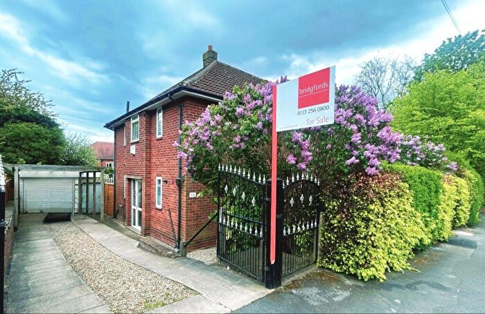 4 Bedroom Semi-Detached House For Sale In Parkstone Avenue, Leeds, West Yorkshire, LS16