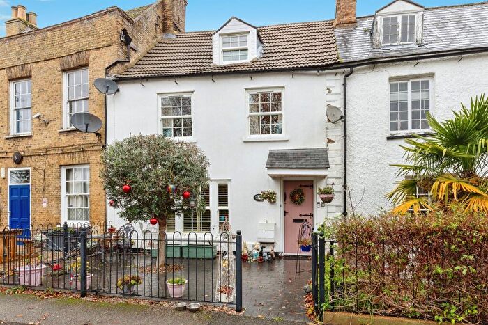 3 Bedroom Terraced House For Sale In West End, March, PE15