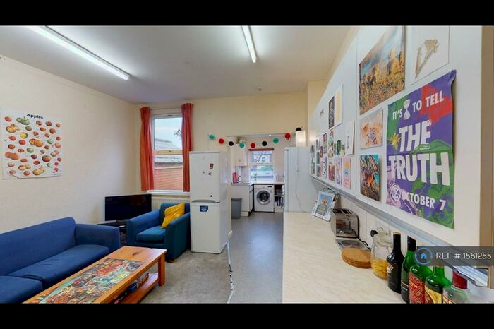 5 Bedroom Terraced House To Rent In Burns Road, Sheffield, S6