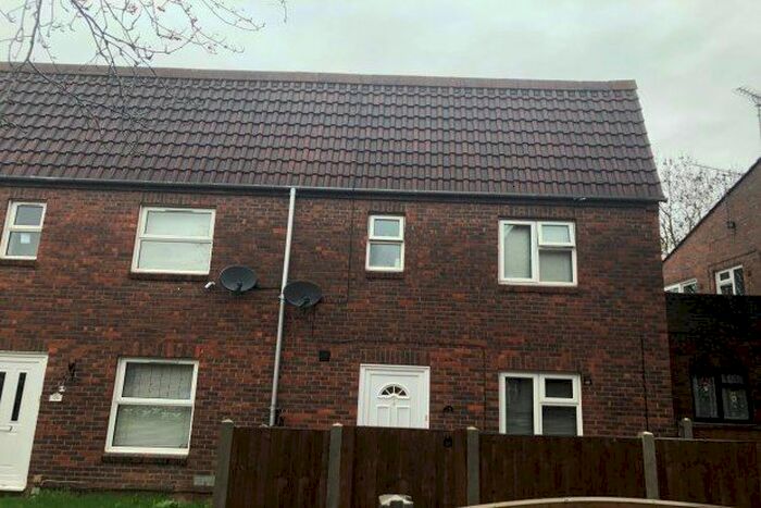 3 Bedroom Property To Rent In Blackmores, Basildon, SS15