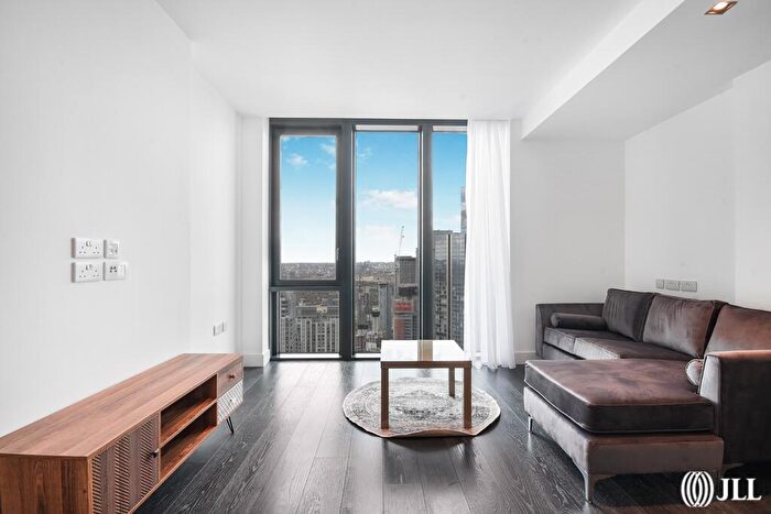 1 Bedroom Flat To Rent In Amory Tower, Marsh Wall, E14