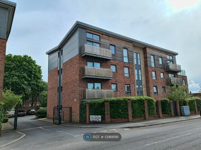 1 Bedroom Flat To Rent In Eccles Fold, Eccles, Manchester, M30
