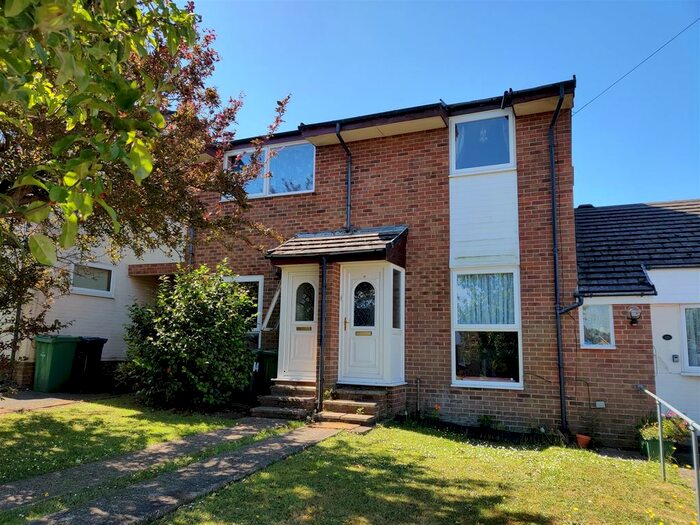 2 Bedroom Terraced House To Rent In Sea Close, Sandown, PO36