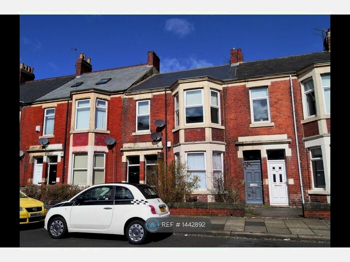 2 Bedroom Flat To Rent In Heaton, Newcastle Upon Tyne, NE6