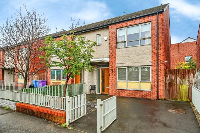 3 Bedroom Semi-Detached House For Sale In Lamport Street, Liverpool, Merseyside, L8