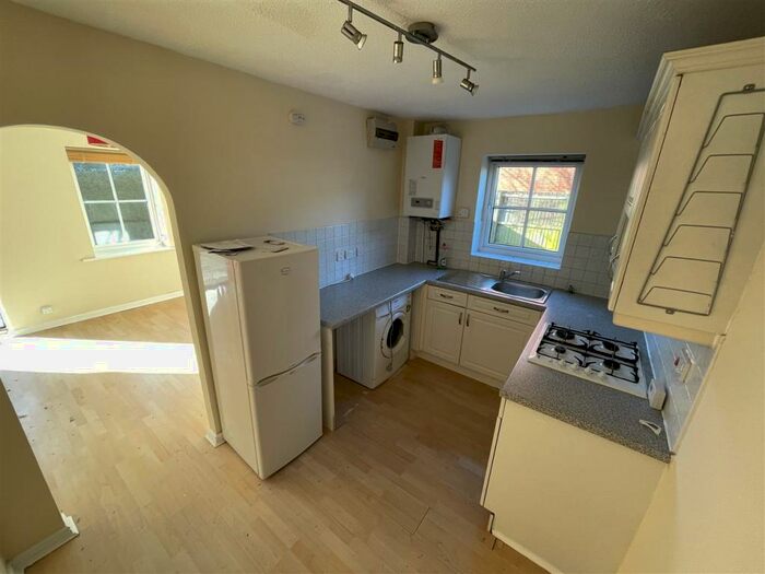 2 Bedroom End Of Terrace House To Rent In Marlow Court, Adlington, PR7