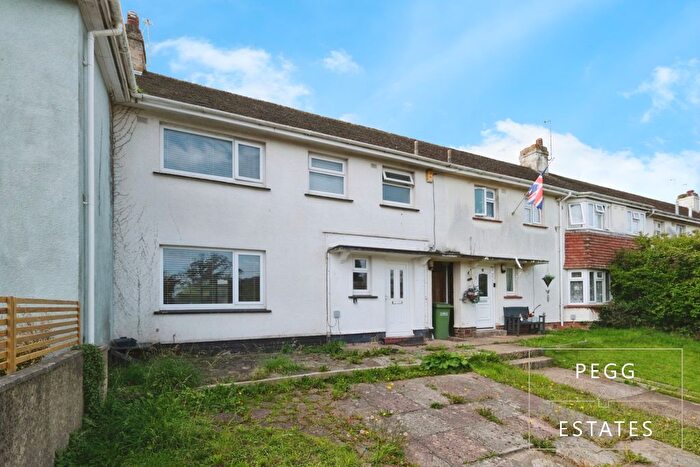 3 Bedroom Terraced House For Sale In Falloway Close, Torquay, TQ2