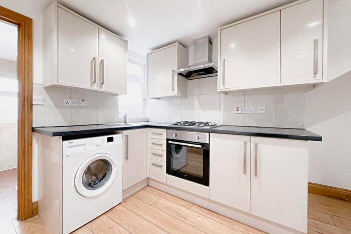 1 Bedroom Flat To Rent In London Road, Croydon, CR0