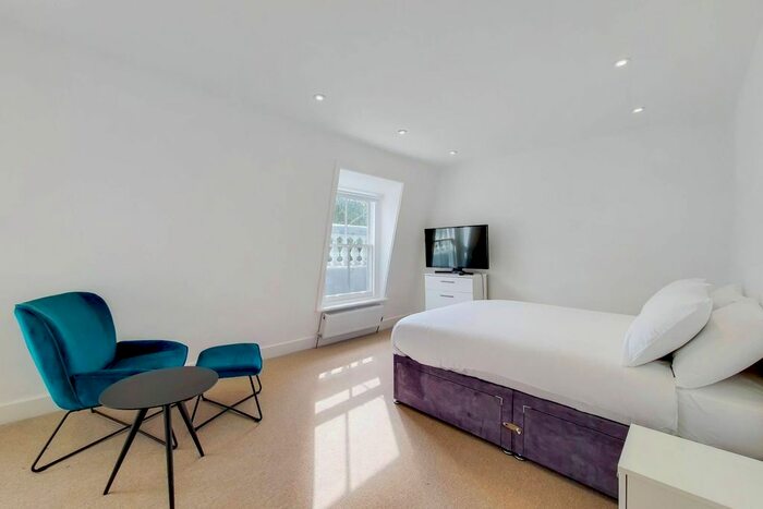 Studio To Rent In Cranley Gardens, South Kensington, London, SW7