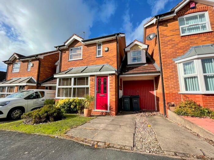 3 Bedroom Terraced House To Rent In Woodridge Avenue, Quinton, Birmingham, B32