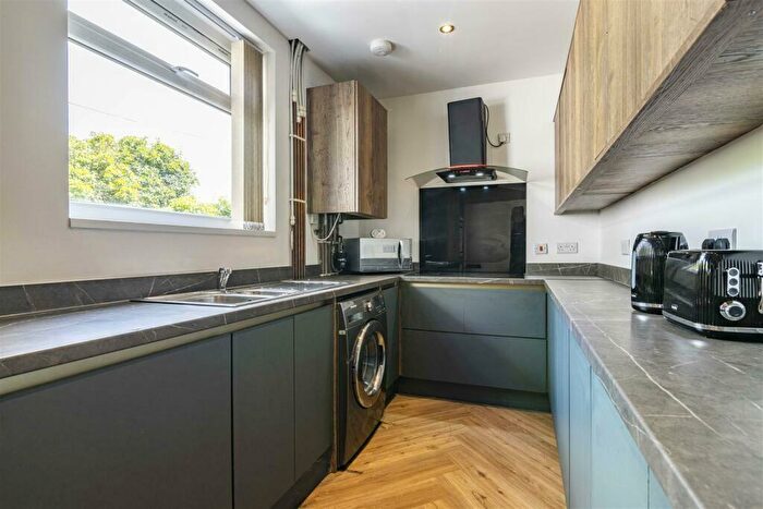 6 Bedroom House To Rent In Radford Boulevard, Nottingham, NG7