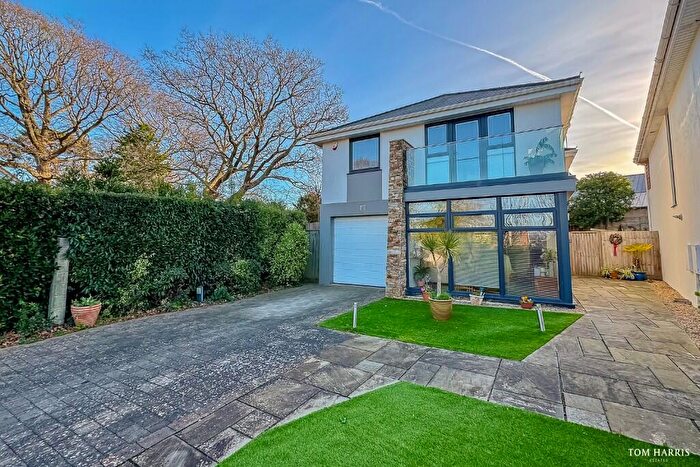4 Bedroom Detached House For Sale In Leigham Vale Road, Bournemouth, Dorset, BH6