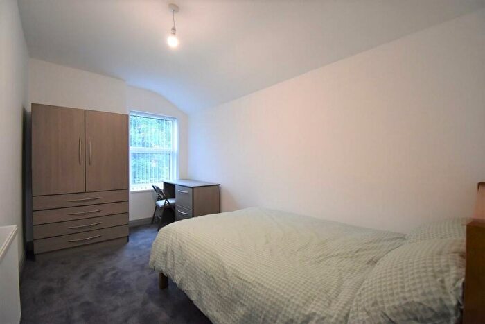 5 Bedroom Terraced House To Rent In Raddlebarn Road Selly Oak, B29