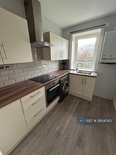 3 Bedroom Flat To Rent In Printfield Terrace, Aberdeen, AB24