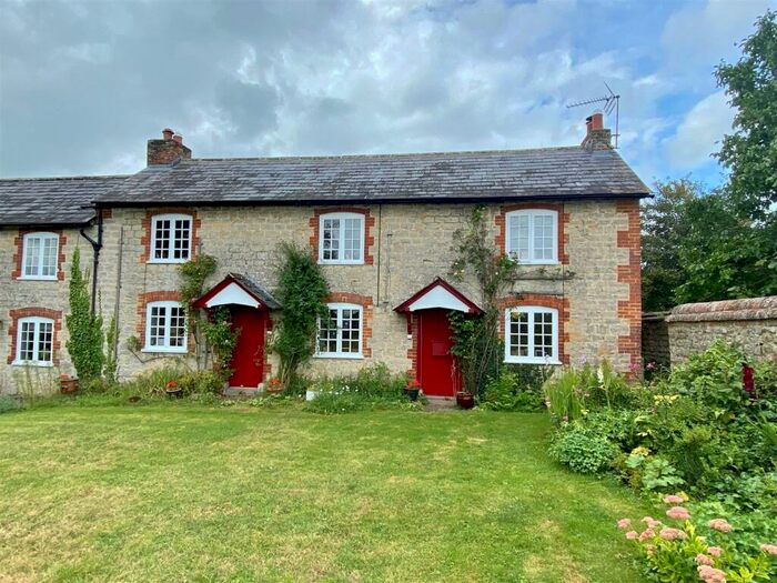 5 Bedroom House For Sale In Upper Littlecote Farm Cottages, Hilmarton, Calne, SN11