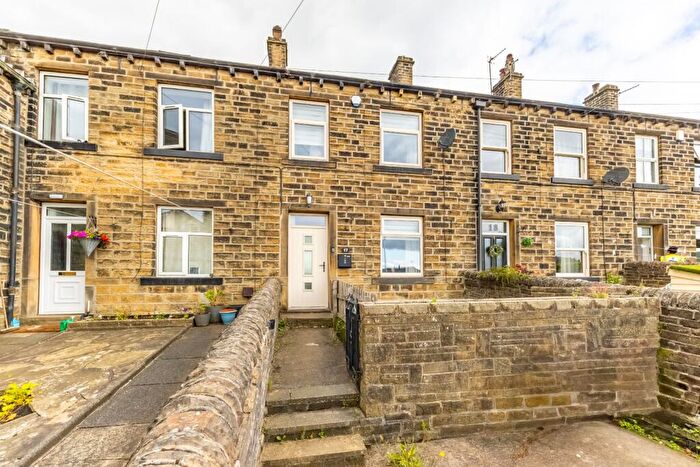 3 Bedroom Terraced House For Sale In Lee Terrace, Scholes, Holmfirth, HD9