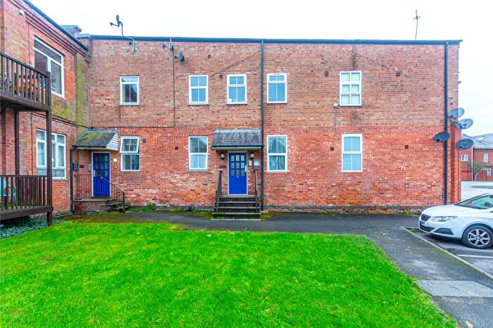 Apartment To Rent In Apartment, Drewry Court, DE22