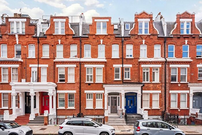 3 Bedroom Flat For Sale In Comeragh Road, London, W14