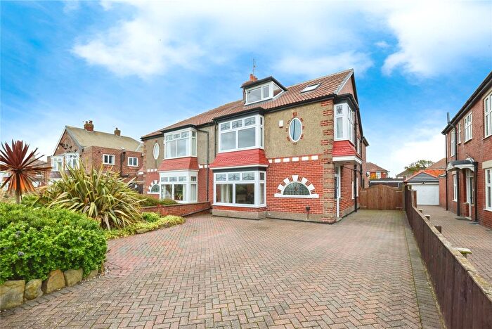 5 Bedroom Semi Detached House For Sale In Coast Road, Redcar, North Yorkshire, TS10