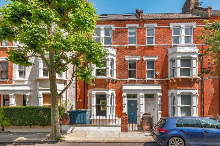 5 Bedroom Terraced House For Sale In Rosenau Road, London, SW11