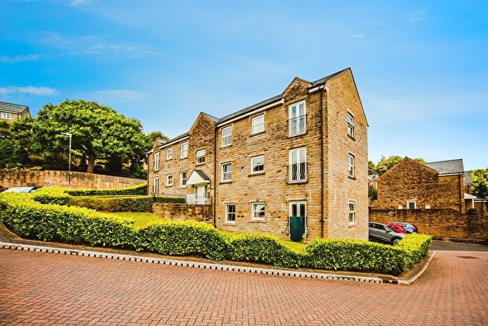 2 Bedroom Flat For Sale In Derwent Court, Ripponden, Sowerby Bridge, HX6