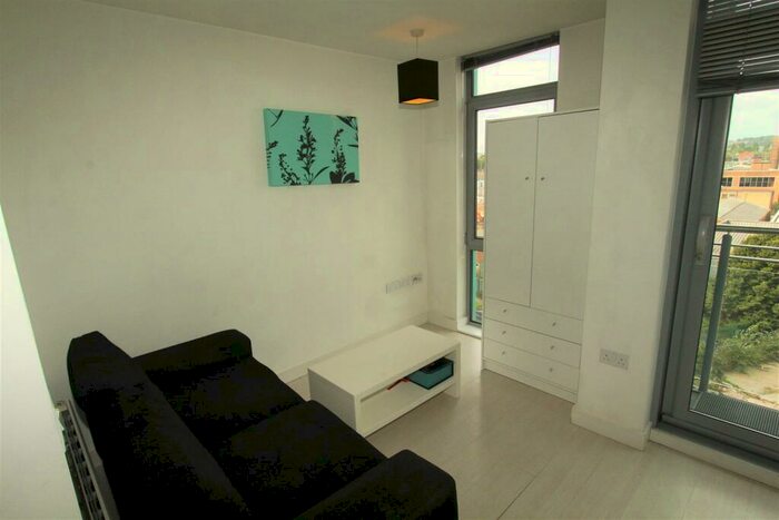 1 Bedroom Flat To Rent In Manor Mills, Ingram Street, LS11