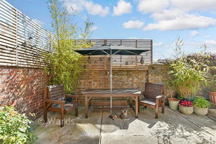 3 Bedroom Detached House For Sale In Mill Road, Deal, Kent, CT14