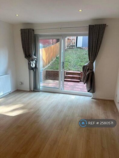 2 Bedroom Terraced House To Rent In Petersham Drive, Orpington, BR5