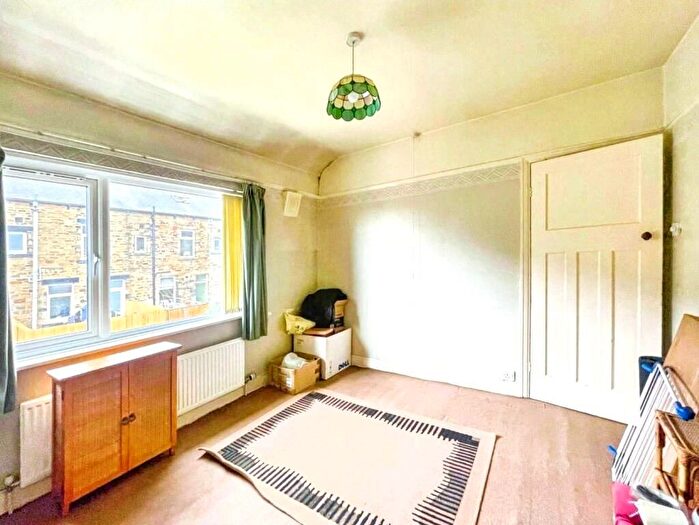 3 Bedroom Terraced House For Sale In Laurel Terrace, Stanningley, Pudsey, LS28