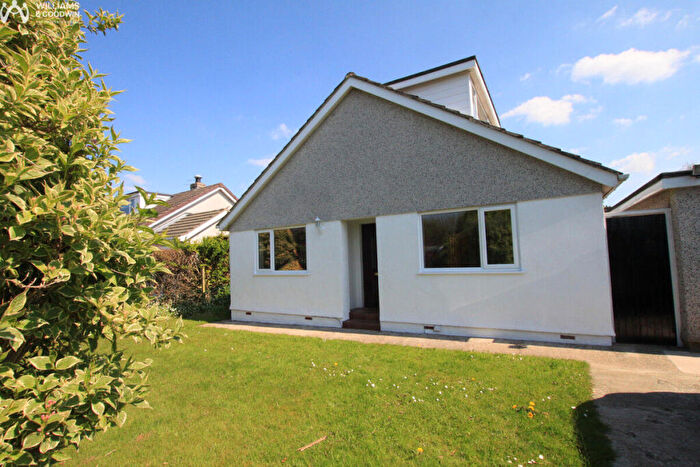4 Bedroom Bungalow For Sale In Stad Pen Y Berth, Llanfairpwll, Anglesey, LL61