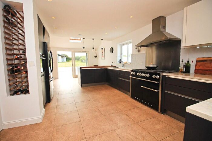 5 Bedroom Detached House For Sale In , PL28