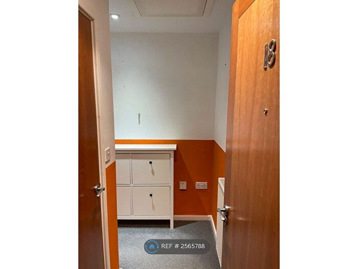 2 Bedroom Flat To Rent In Atholl Court, Nuneaton, CV10
