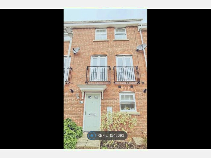 3 Bedroom Terraced House To Rent In Atkinson Road, Hawkinge, CT18