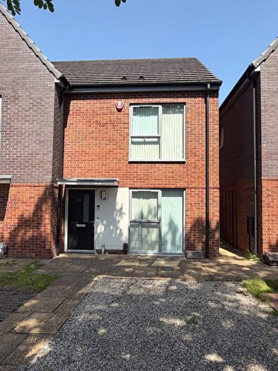 3 Bedroom Semi-Detached House To Rent In Grange Farm Drive, Kings Norton, Birmingham, B38