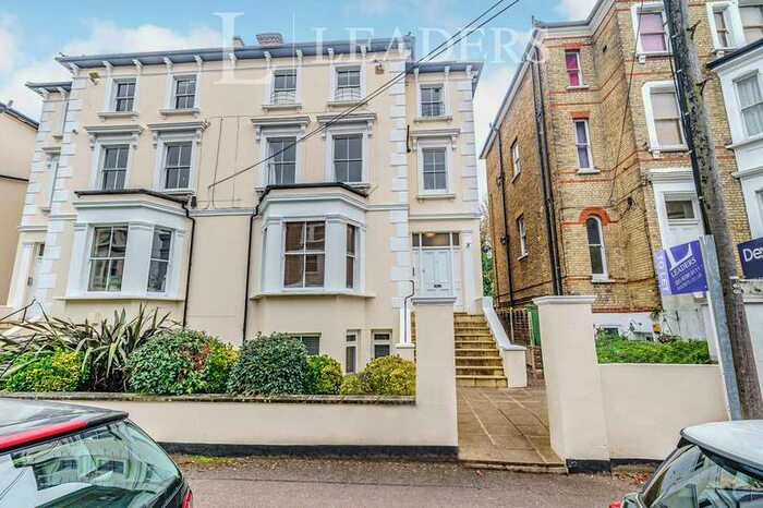 2 Bedroom Property To Rent In St Philips Road, Surbiton, KT6