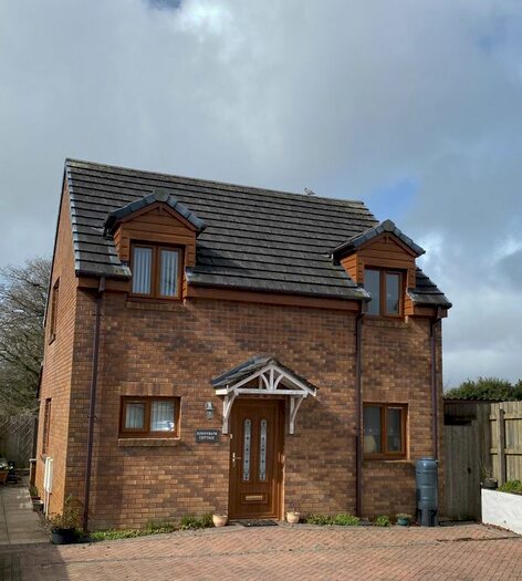 3 Bedroom Detached House For Sale In Sunnybank Cottage, Northfield Road, Narberth, Pembrokeshire, SA67