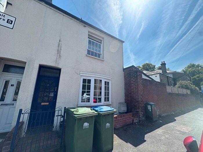 2 Bedroom Terraced House To Rent In Middle Street, Southampton, Hampshire, SO14