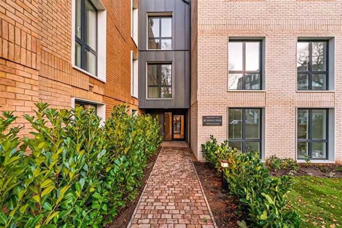 2 Bedroom Flat For Sale In Lindfield Place, Worthing, BN11