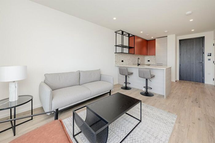 1 Bedroom Apartment To Rent In Barnacle House, E14