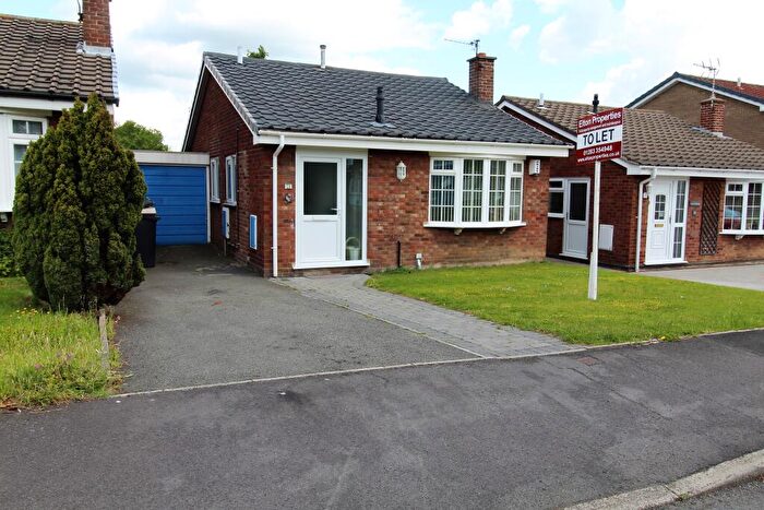 2 Bedroom Bungalow To Rent In Ashfield Drive, Swadlincote, DE12