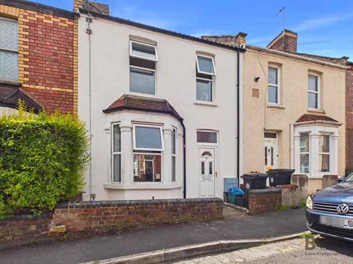3 Bedroom Terraced House For Sale In Maywood Crescent, Fishponds, BS16