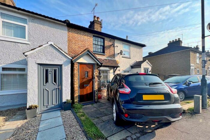 2 Bedroom Terraced House To Rent In Baddow Road, Chelmsford, CM2