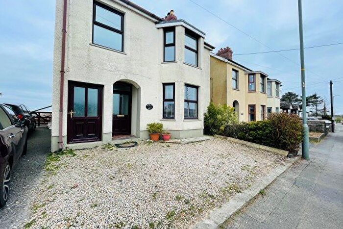3 Bedroom Property To Rent In Clynderwen, SA66
