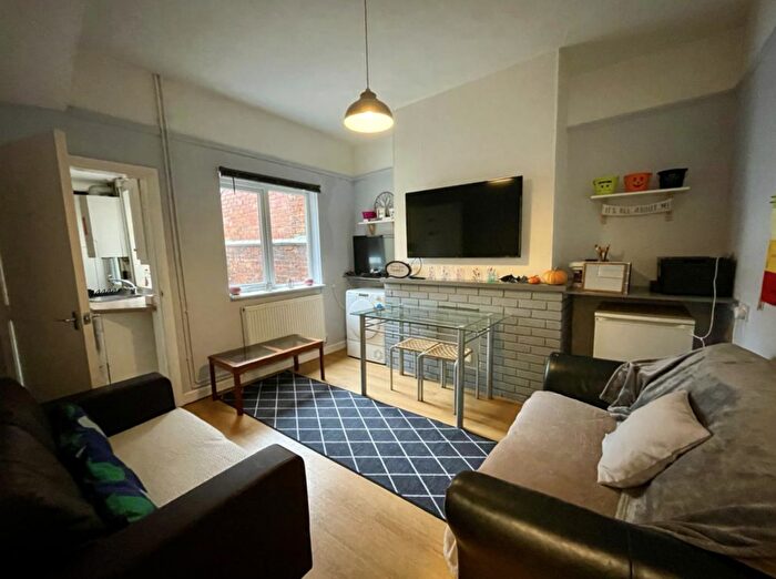 5 Bedroom Terraced House To Rent In , LN1