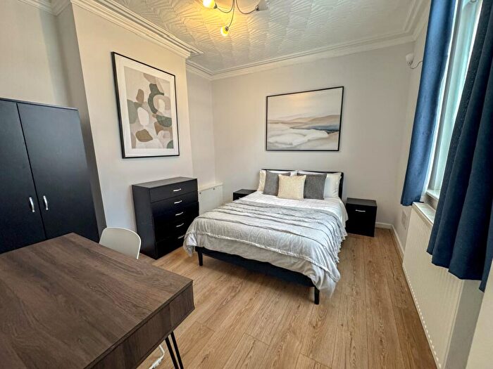 4 Bedroom Terraced House To Rent In Broad Street, Newcastle-under-Lyme, ST5