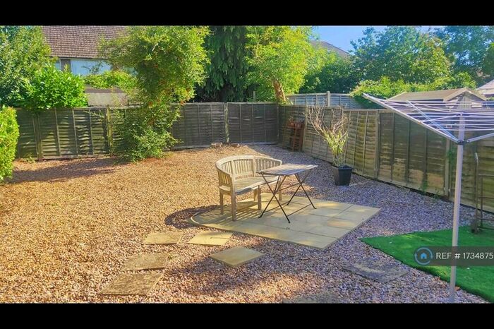 2 Bedroom Flat To Rent In Acacia Road, Leamington Spa, CV32